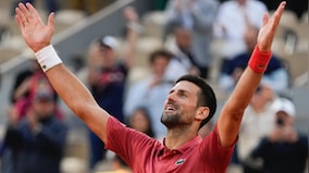 Novak Djokovic surpasses Roger Federer records, unclear if he can continue at French Open