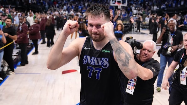 NBA: Mavs beat Thunder 117-116 to reach Western Conference finals